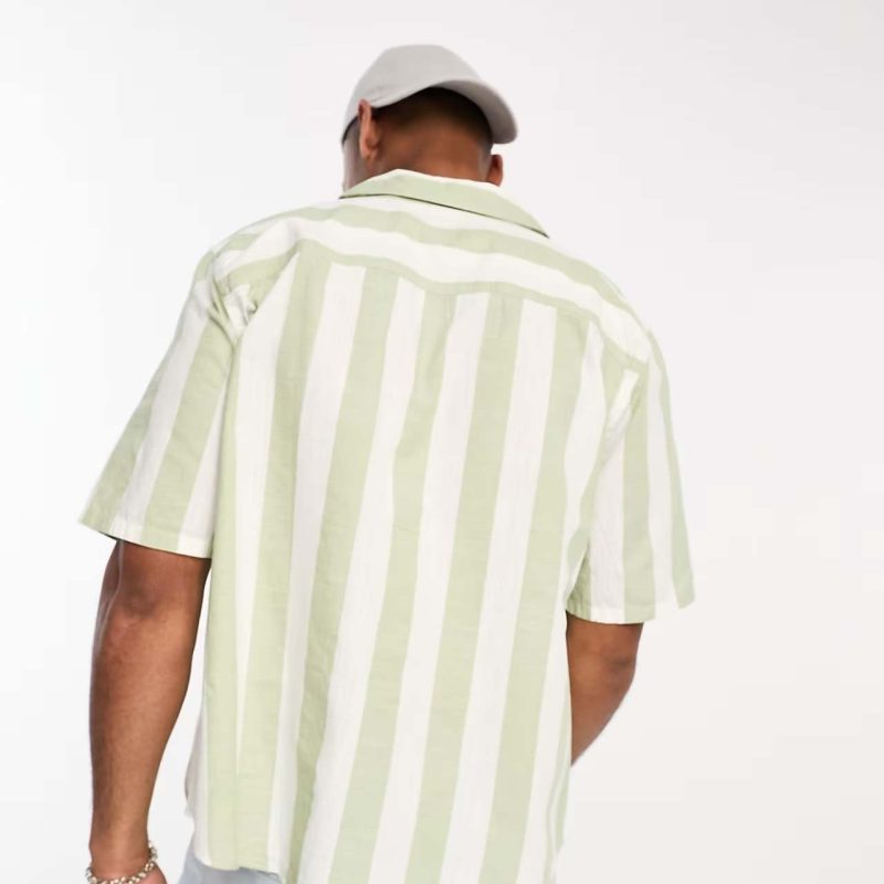 Shorts with a tie belt - Imagem 4