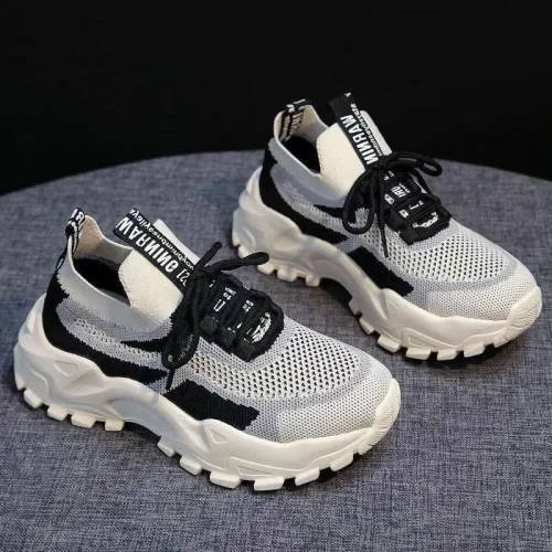 2025 Spring New Ultra-light Running Shoes Sports Women's Shoes Mesh Non-slip Breathable Soft-soled Lightweight Casual Shoes - Imagem 4