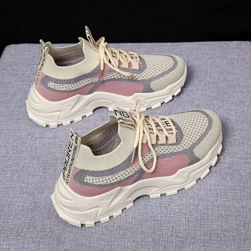 2025 Spring New Ultra-light Running Shoes Sports Women's Shoes Mesh Non-slip Breathable Soft-soled Lightweight Casual Shoes